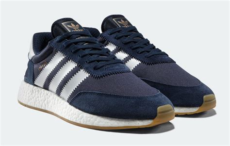 Adidas iniki runner dark blue